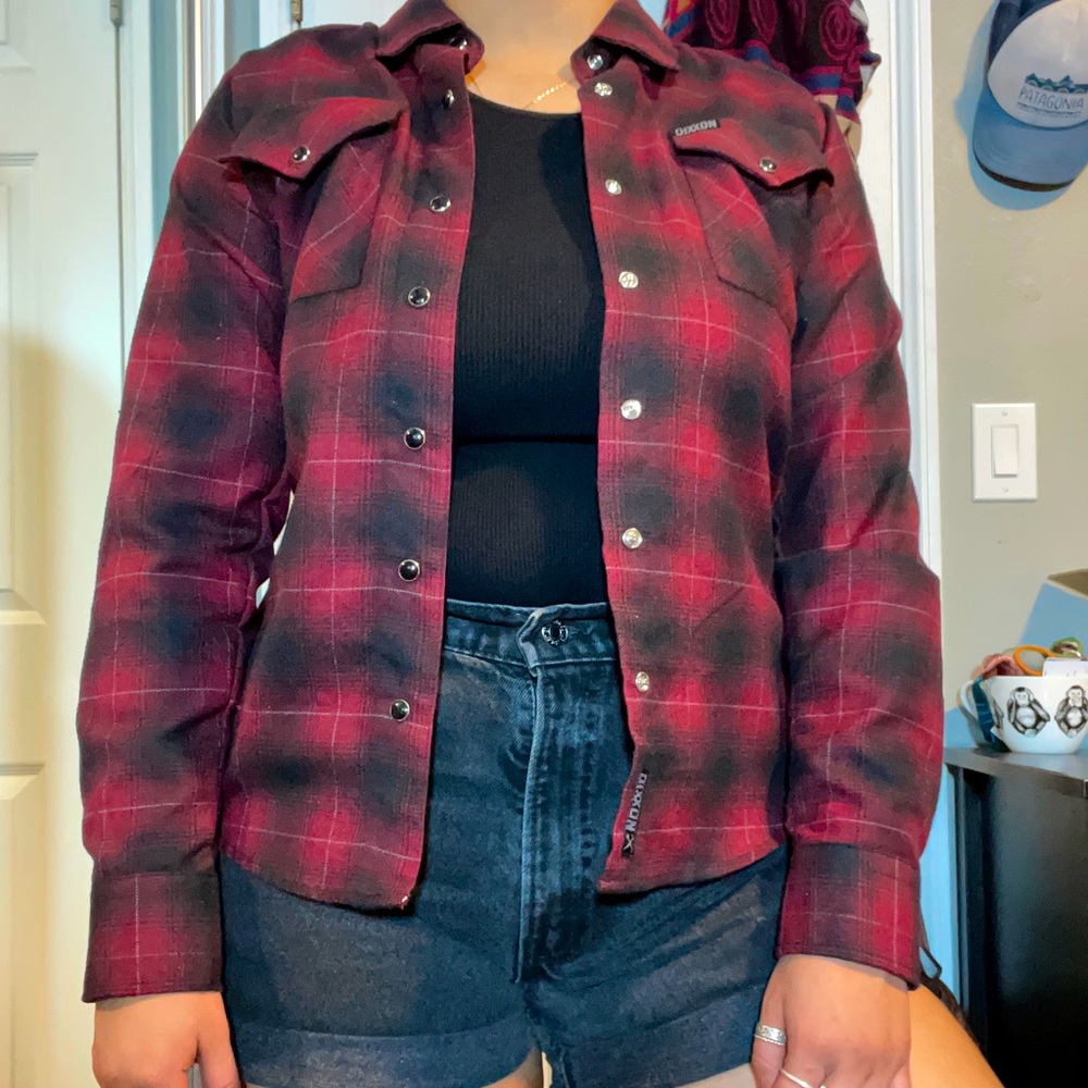 •Dixxon Flannel•